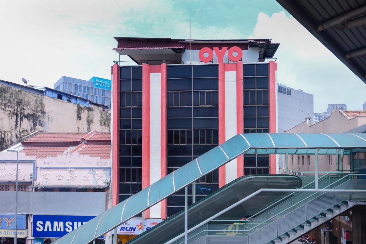 Oyo 805 Hotel Run Star Куала Лумпур Екстериор снимка