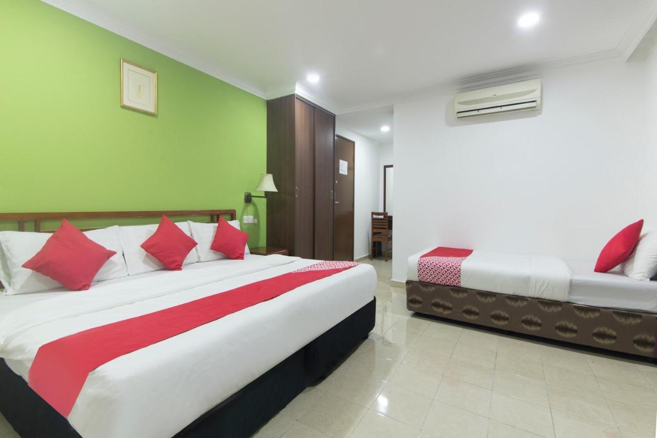 Oyo 805 Hotel Run Star Куала Лумпур Екстериор снимка