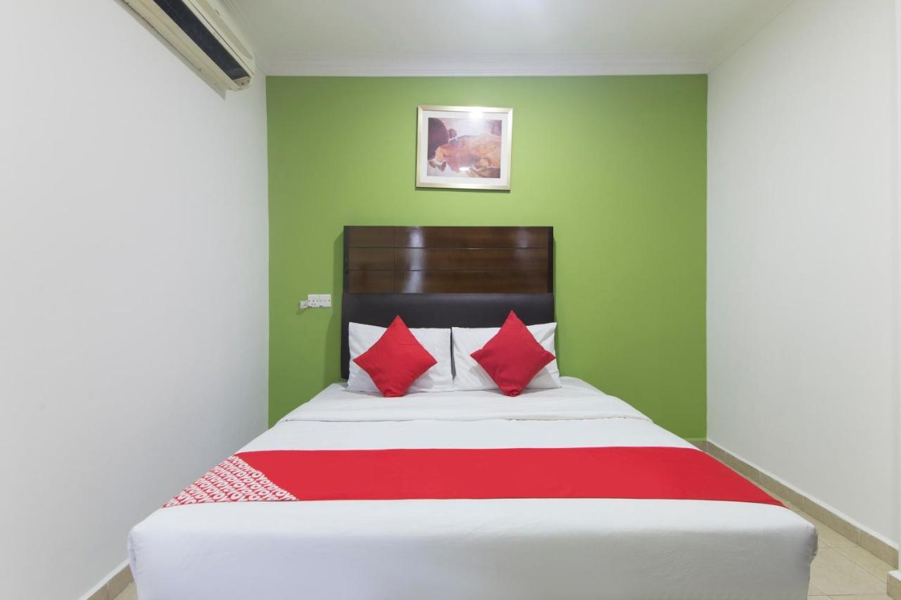 Oyo 805 Hotel Run Star Куала Лумпур Екстериор снимка