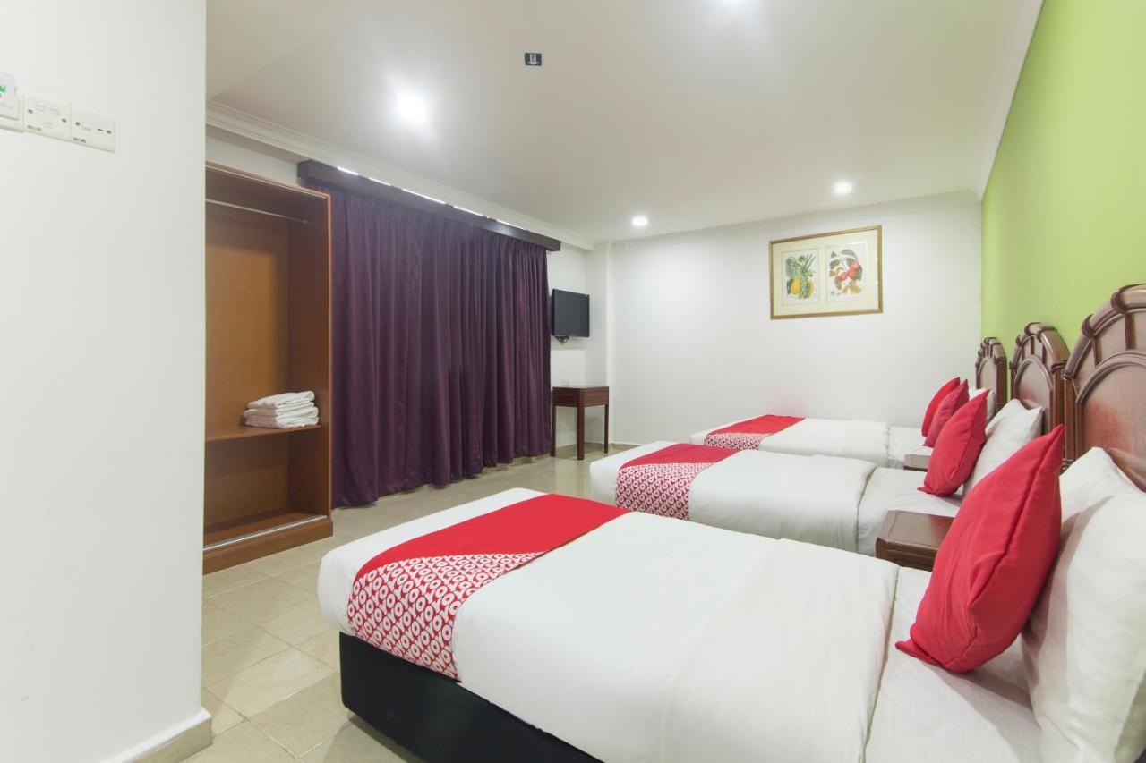 Oyo 805 Hotel Run Star Куала Лумпур Екстериор снимка