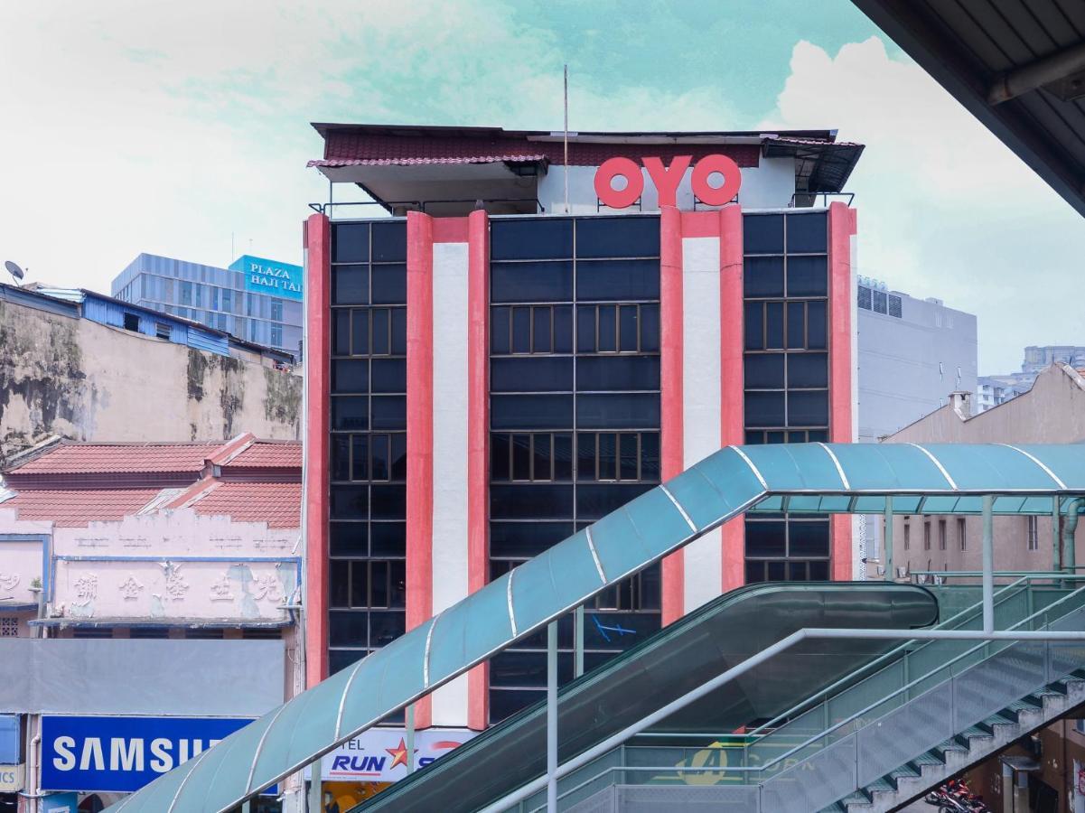 Oyo 805 Hotel Run Star Куала Лумпур Екстериор снимка